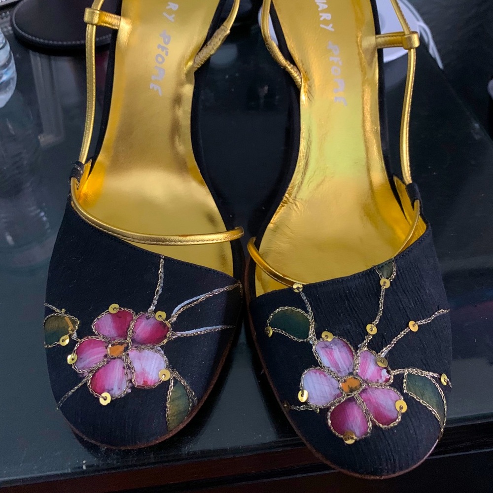 Ordinary people gipsy heels.